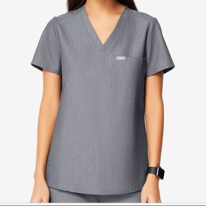 Figs Catarina Scrup Top in Graphite